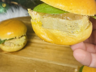 Recette Mini Burgers au Foie Gras et Confit d'Oignon au Monbazillac